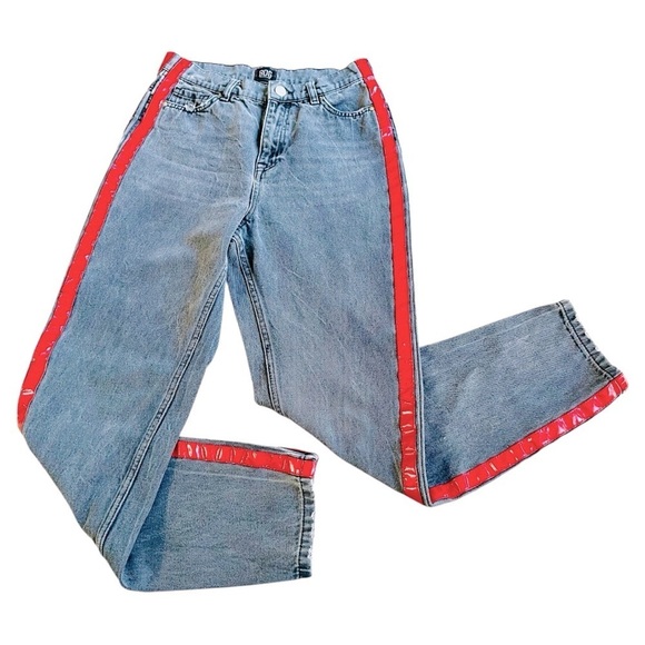 BDG Black and Red Mom Jeans Size 27 100% Cotton - Picture 1 of 8